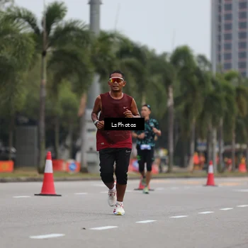 Runner Photo 5737503