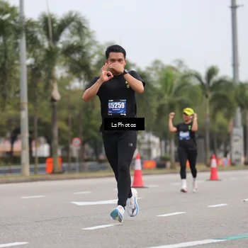Runner Photo 5737532