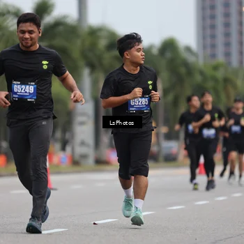 Runner Photo 5737536