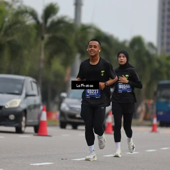Runner Photo 5737555