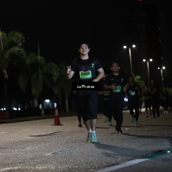 Runner Photo 5737558