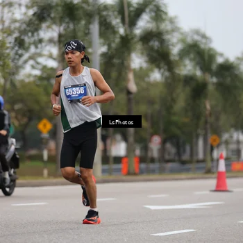 Runner Photo 5737574