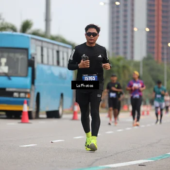 Runner Photo 5737644