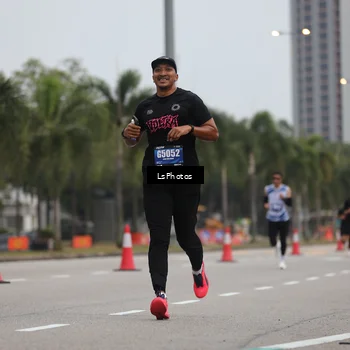 Runner Photo 5737654
