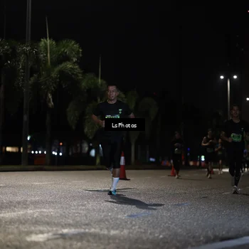 Runner Photo 5737665