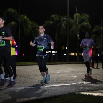 Runner Photo 5737689