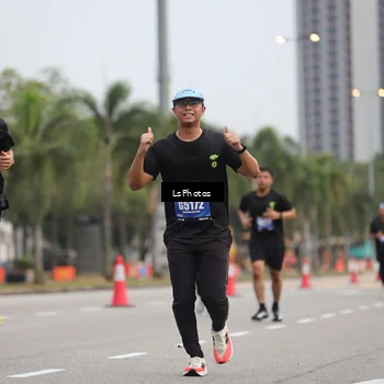 Runner Photo 5737714