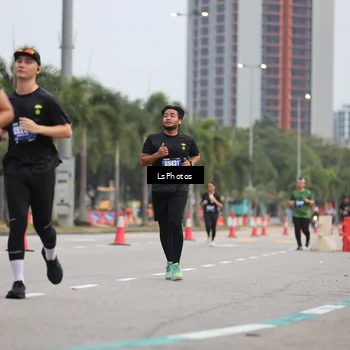 Runner Photo 5737758