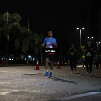 Runner Photo 5737765