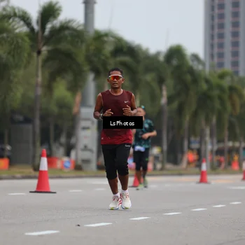 Runner Photo 5737834