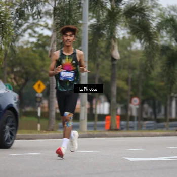 Runner Photo 5737894