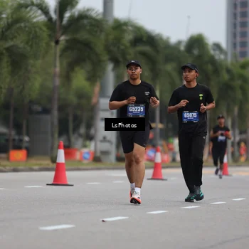 Runner Photo 5737946