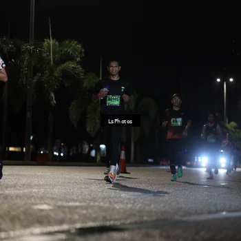 Runner Photo 5738007