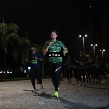 Runner Photo 5738009