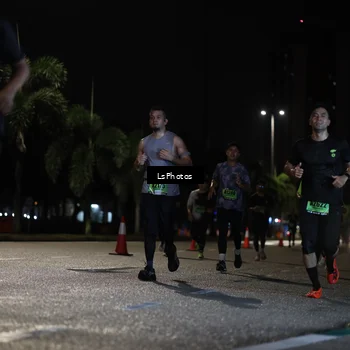 Runner Photo 5738021