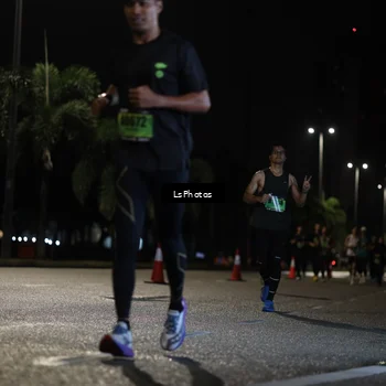 Runner Photo 5738023