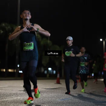 Runner Photo 5738058