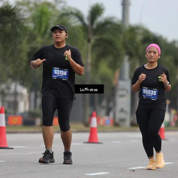 Runner Photo 5738070