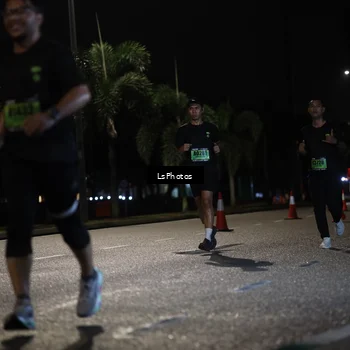 Runner Photo 5738074
