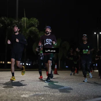 Runner Photo 5738100