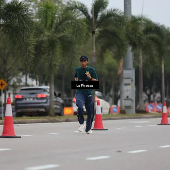 Runner Photo 5738129