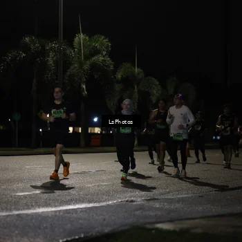 Runner Photo 5738156
