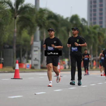 Runner Photo 5738163