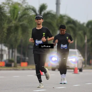 Runner Photo 5738170