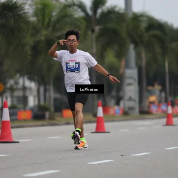 Runner Photo 5738173