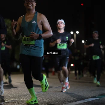 Runner Photo 5738202