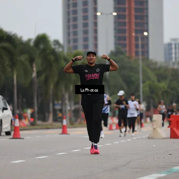 Runner Photo 5738236