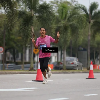 Runner Photo 5738260