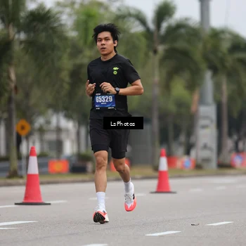 Runner Photo 5738351