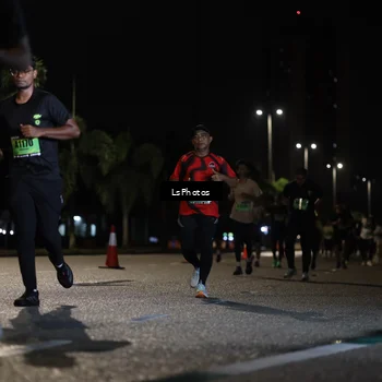 Runner Photo 5738443