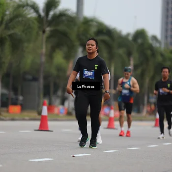Runner Photo 5738493