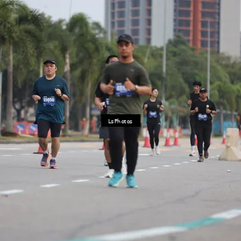 Runner Photo 5738530
