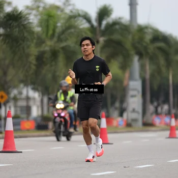 Runner Photo 5738547