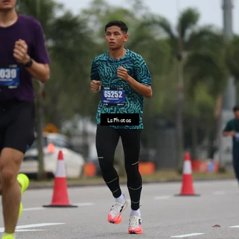 Runner Photo 5738630