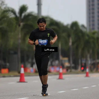 Runner Photo 5738635