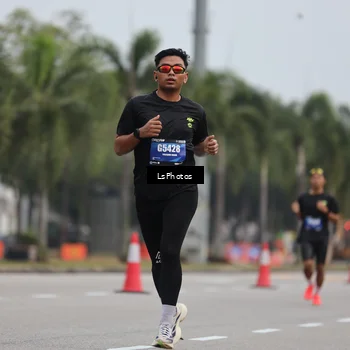 Runner Photo 5738753
