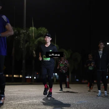 Runner Photo 5738785