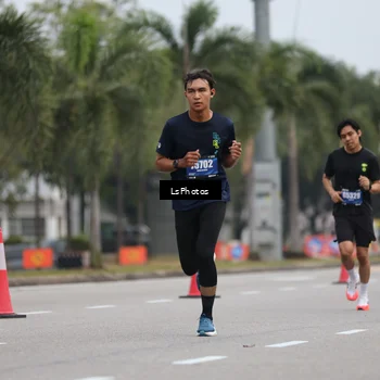 Runner Photo 5738789