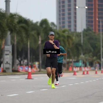 Runner Photo 5738873