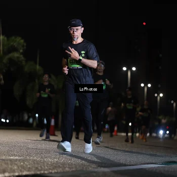 Runner Photo 5738876