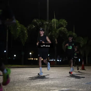 Runner Photo 5738975