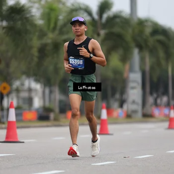 Runner Photo 5738999