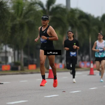 Runner Photo 5739018