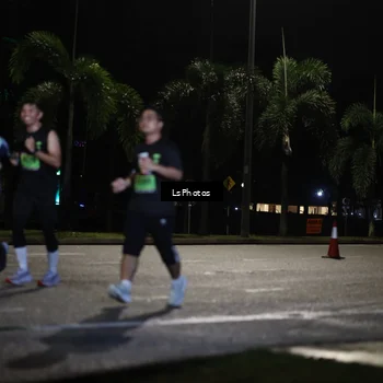 Runner Photo 5739043