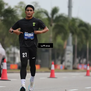Runner Photo 5739046