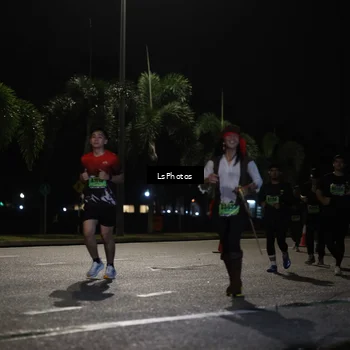 Runner Photo 5739075
